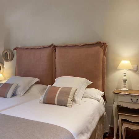 Hotel Rural Las Tejuelas Valdecaballeros Екстериор снимка