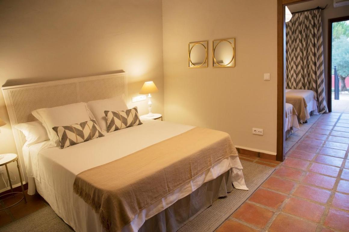 Hotel Rural Las Tejuelas Valdecaballeros Екстериор снимка