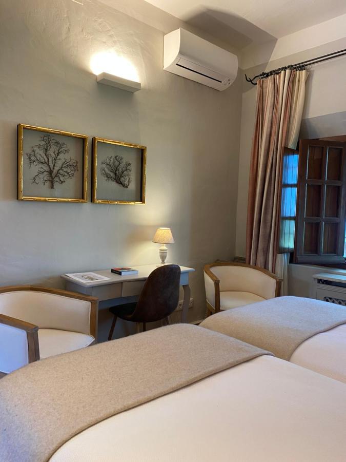 Hotel Rural Las Tejuelas Valdecaballeros Екстериор снимка