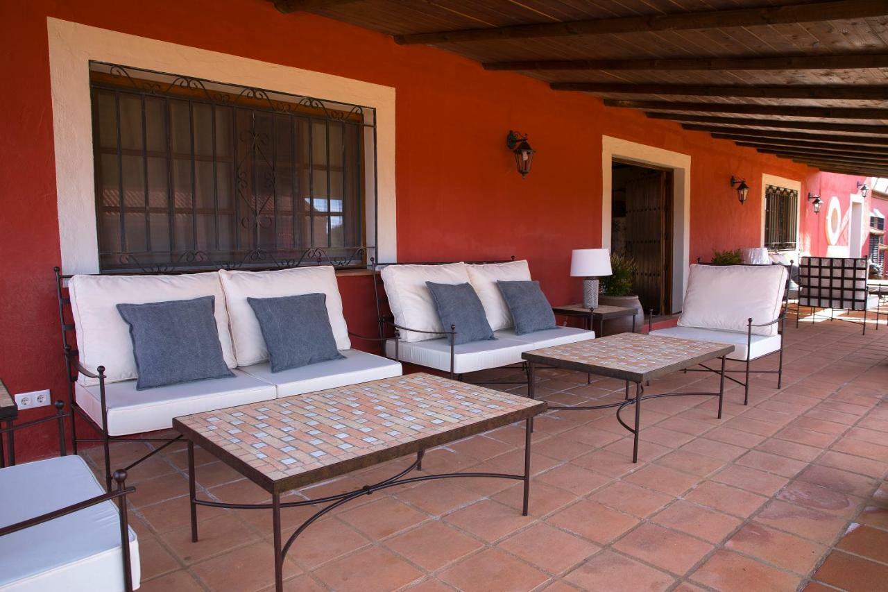 Hotel Rural Las Tejuelas Valdecaballeros Екстериор снимка