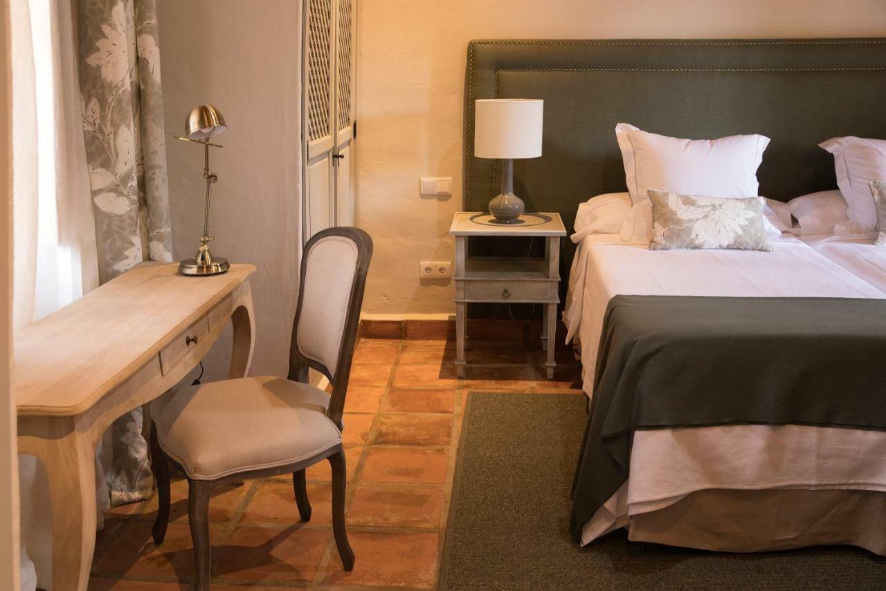 Hotel Rural Las Tejuelas Valdecaballeros Екстериор снимка