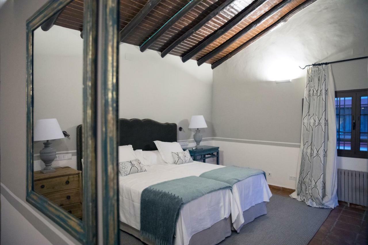 Hotel Rural Las Tejuelas Valdecaballeros Екстериор снимка